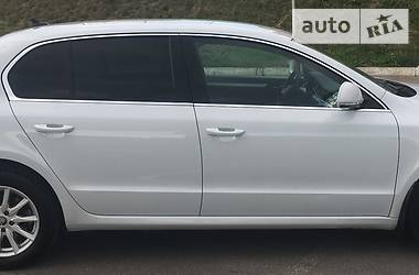 Седан Skoda Superb 2014 в Вінниці