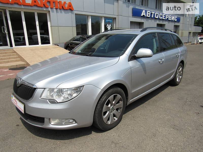 Универсал Skoda Superb 2011 в Одессе