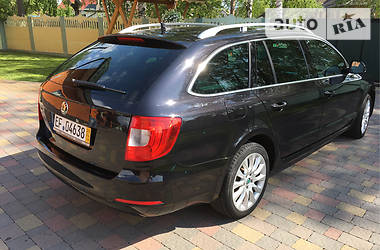 Универсал Skoda Superb 2013 в 