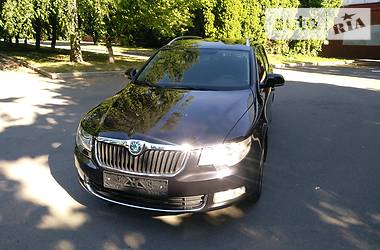 Универсал Skoda Superb 2012 в Христиновке