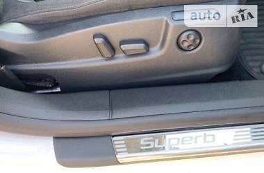 Універсал Skoda Superb 2014 в 