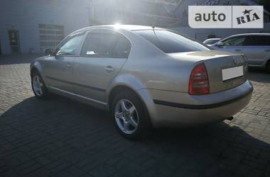 Седан Skoda Superb 2005 в Кременчуге