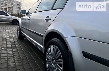 Седан Skoda Superb 2003 в 