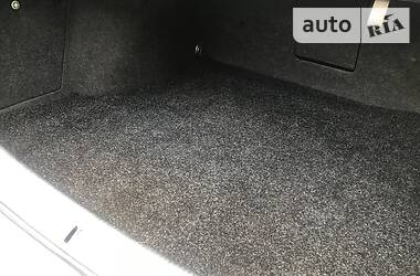 Седан Skoda Superb 2003 в 