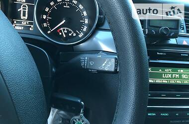 Універсал Skoda Superb 2011 в 