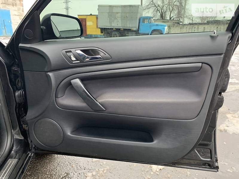 Седан Skoda Superb 2006 в Горішніх Плавнях