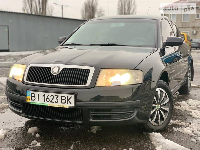 Седан Skoda Superb 2006 в Горішніх Плавнях