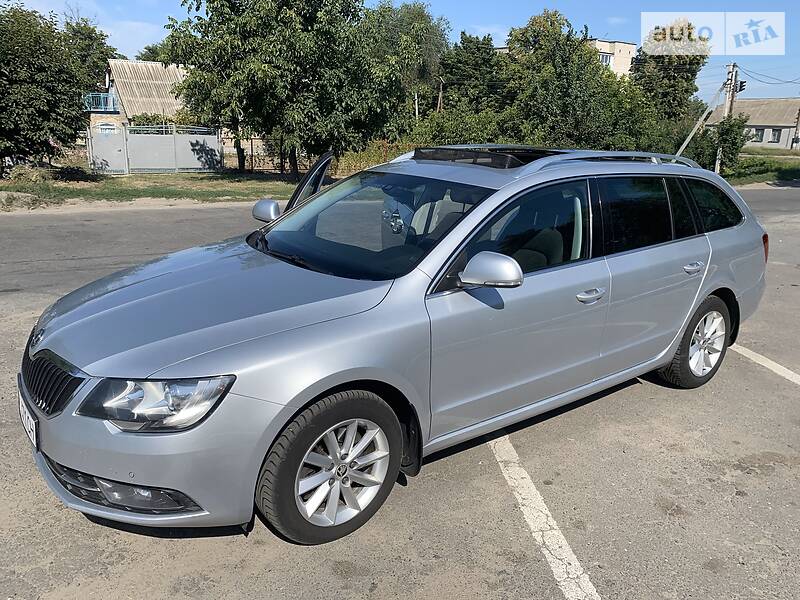 Универсал Skoda Superb 2014 в Звенигородке