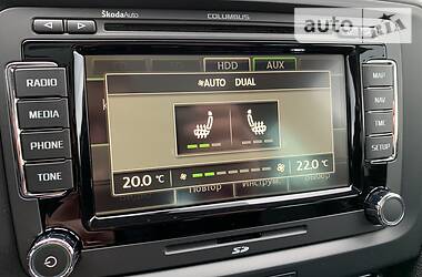 Універсал Skoda Superb 2011 в 