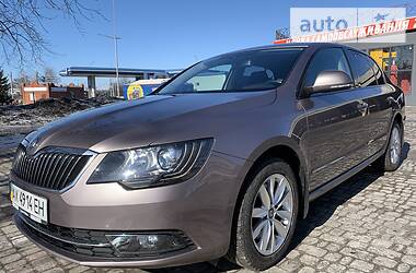 Лифтбек Skoda Superb 2014 в Харькове