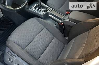 Седан Skoda Superb 2012 в 