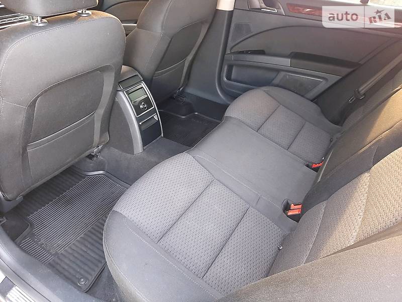 Седан Skoda Superb 2012 в Дніпрі