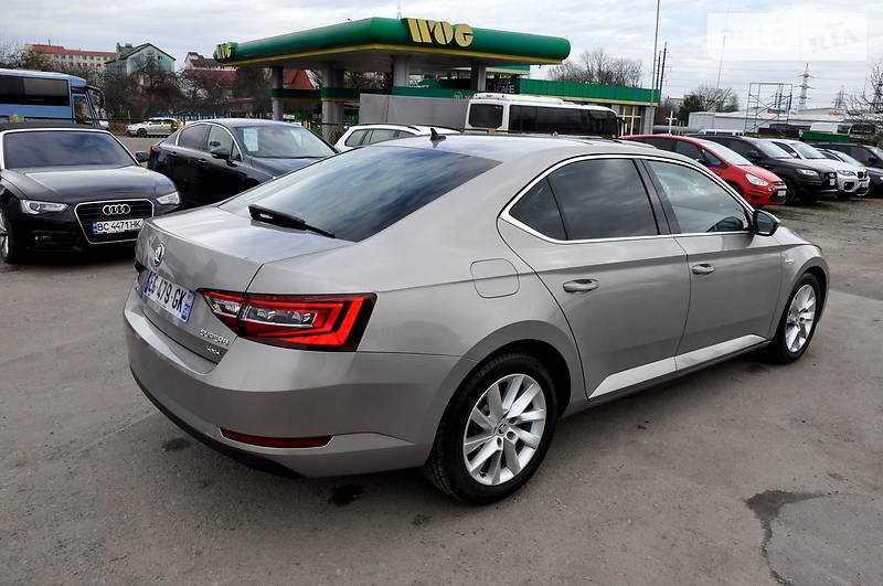 Седан Skoda Superb 2017 в Львові фото 14 Седан Skoda Superb 2017 в Львові
