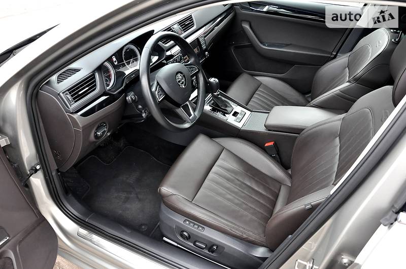 Седан Skoda Superb 2017 в Львові фото 31 Седан Skoda Superb 2017 в Львові
