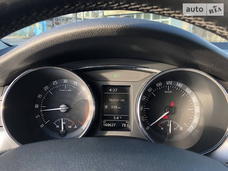 Універсал Skoda Superb 2011 в Радивиліві