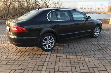 Седан Skoda Superb 2013 в Кропивницком