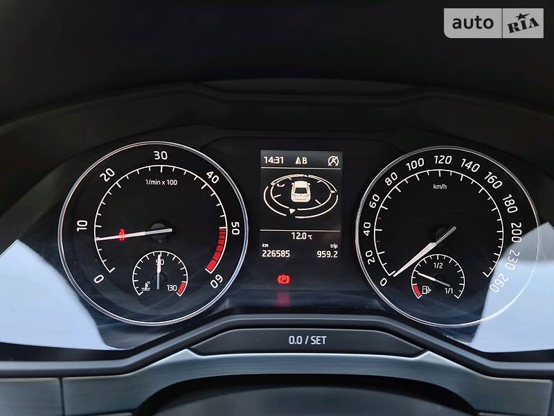 Універсал Skoda Superb 2016 в Мукачевому