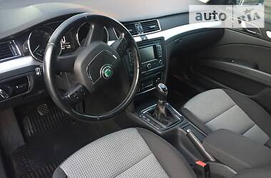 Універсал Skoda Superb 2011 в 