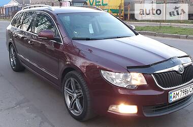Універсал Skoda Superb 2011 в 