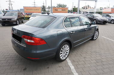 Ліфтбек Skoda Superb 2014 в 