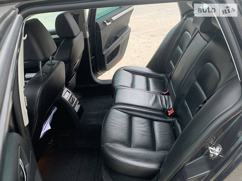 Універсал Skoda Superb 2010 в Тернополі