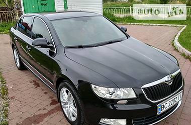 Седан Skoda Superb 2010 в 