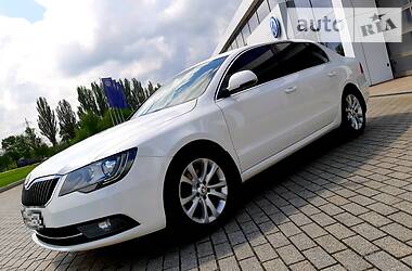 Ліфтбек Skoda Superb 2014 в 