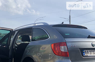 Универсал Skoda Superb 2011 в 