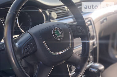 Универсал Skoda Superb 2011 в 
