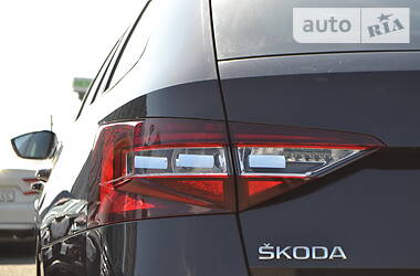 Універсал Skoda Superb 2018 в 