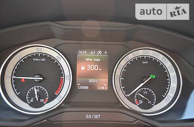 Універсал Skoda Superb 2018 в 