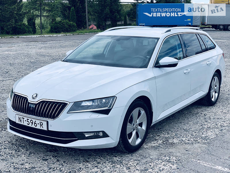 Універсал Skoda Superb 2017 в Рівному