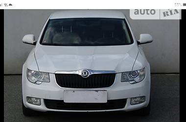 Седан Skoda Superb 2010 в Збаражі