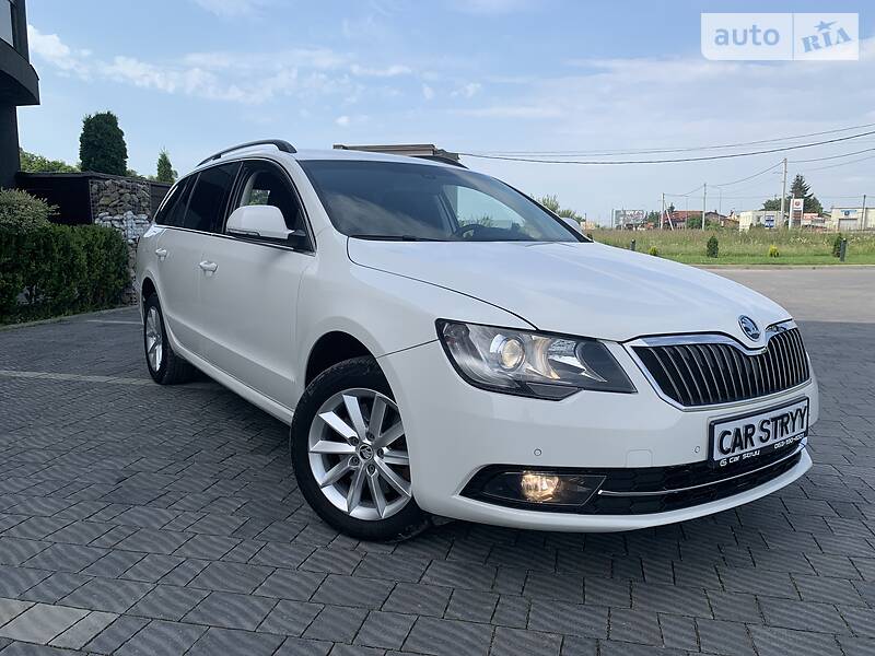 Універсал Skoda Superb 2013 в Стрию