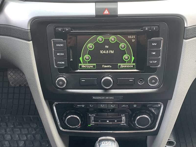 Універсал Skoda Superb 2013 в Стрию