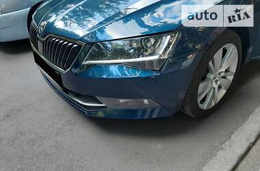 Універсал Skoda Superb 2016 в 