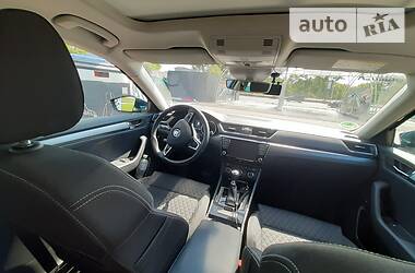 Універсал Skoda Superb 2016 в 