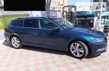Універсал Skoda Superb 2016 в 