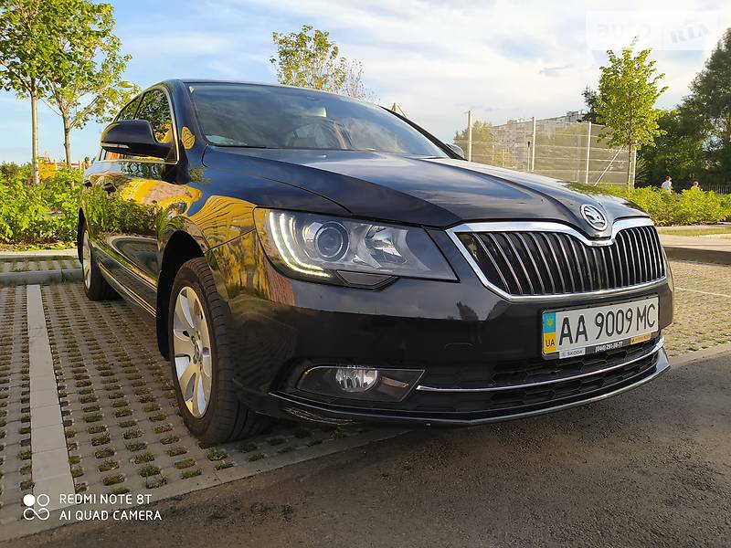 Седан Skoda Superb 2014 в Києві