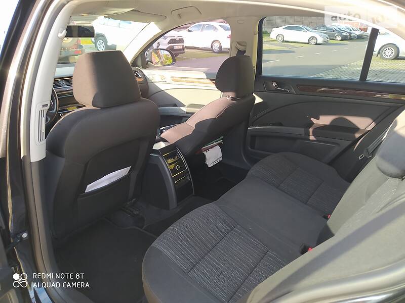 Седан Skoda Superb 2014 в Києві