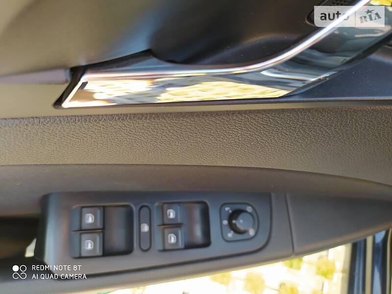 Седан Skoda Superb 2014 в Києві