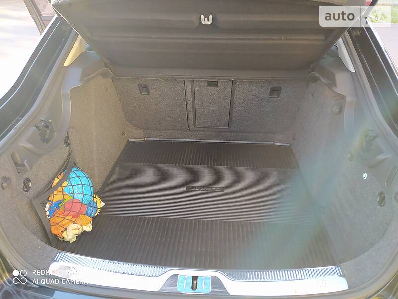 Седан Skoda Superb 2014 в Києві