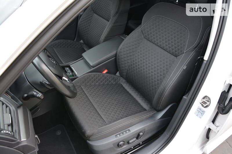 Універсал Skoda Superb 2017 в Луцьку