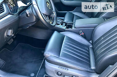 Ліфтбек Skoda Superb 2019 в 