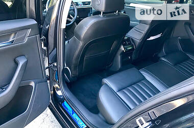 Ліфтбек Skoda Superb 2019 в 