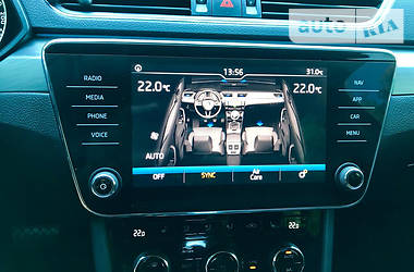 Ліфтбек Skoda Superb 2019 в 