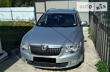 Универсал Skoda Superb 2011 в Житомире