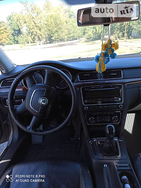 Лифтбек Skoda Superb 2009 в Днепре