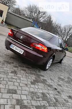 Седан Skoda Superb 2013 в Києві