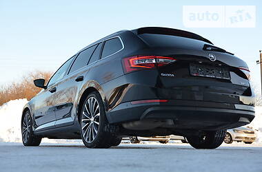 Універсал Skoda Superb 2016 в 